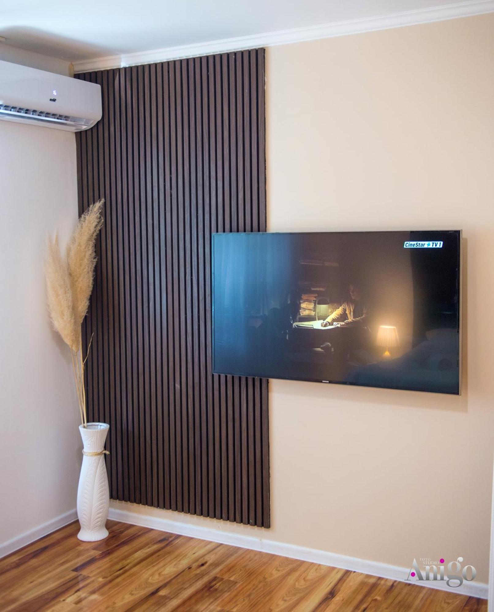 Luxury Apartment Black And Gold Мостар Екстериор снимка